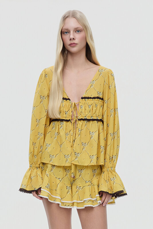 YELLOW BLOUSE