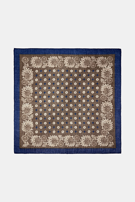 ECRU PAISLEY PATTERNED WOOL/SILK SHAWL 2