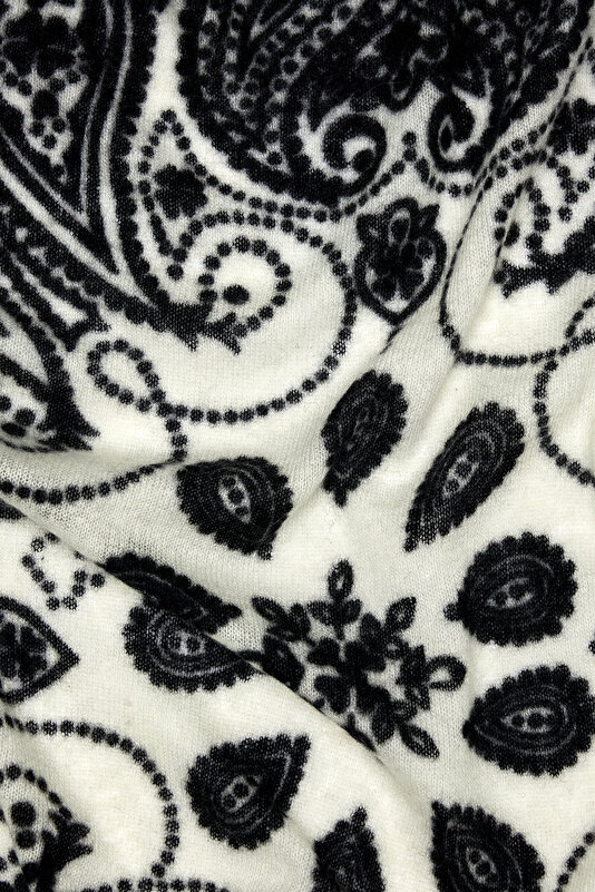 ECRU PAISLEY PATTERNED CASHMERE SHAWL 4