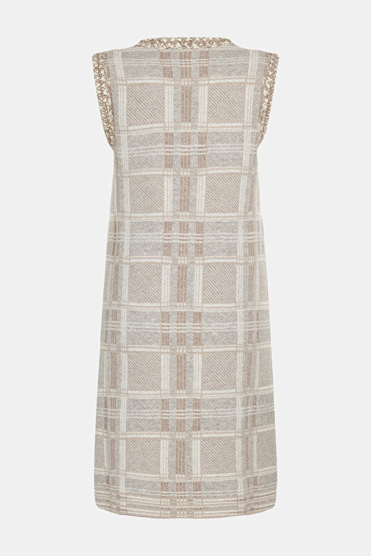 BEIGE SLEEVELESS ABOVE THE KNEE DRESS 2