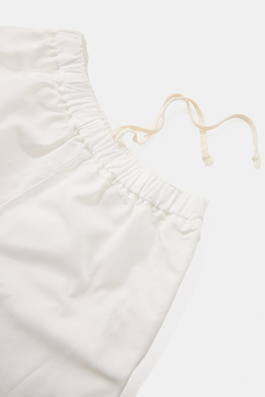 WHITE TROUSERS 3