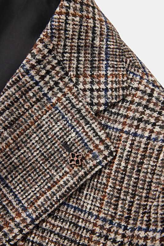BROWN JACKET 4