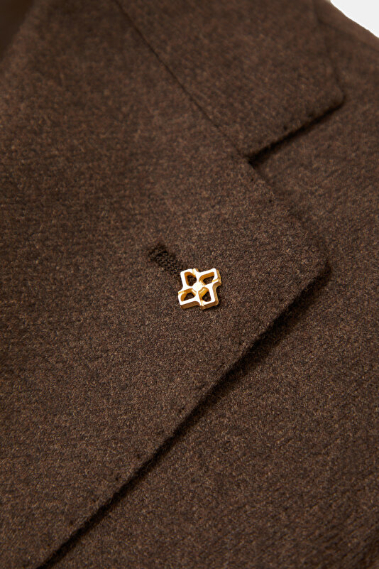 BROWN JACKET 4