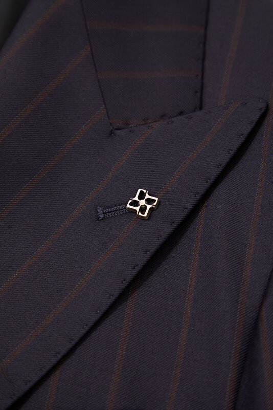 NAVY BLUE SURPLICE NECKLINE (CROSS-OVER NECKLINE) WOOL SUIT 4