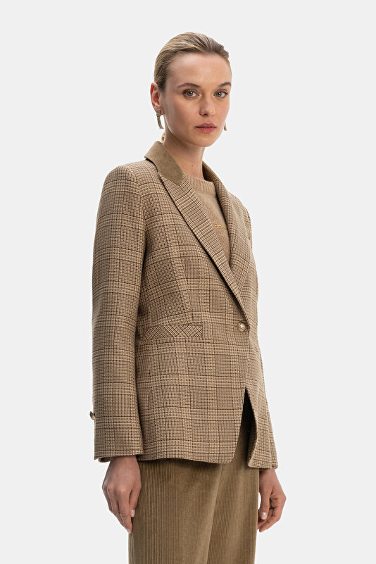 BROWN LONG SLEEVE JACKET