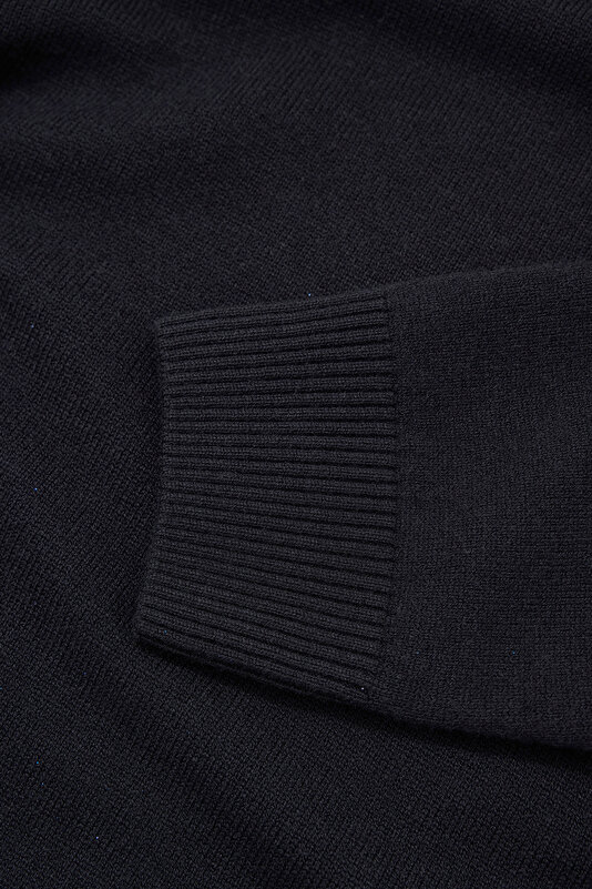 NAVY BLUE 1/2 TURTLENECK TRICOT 4