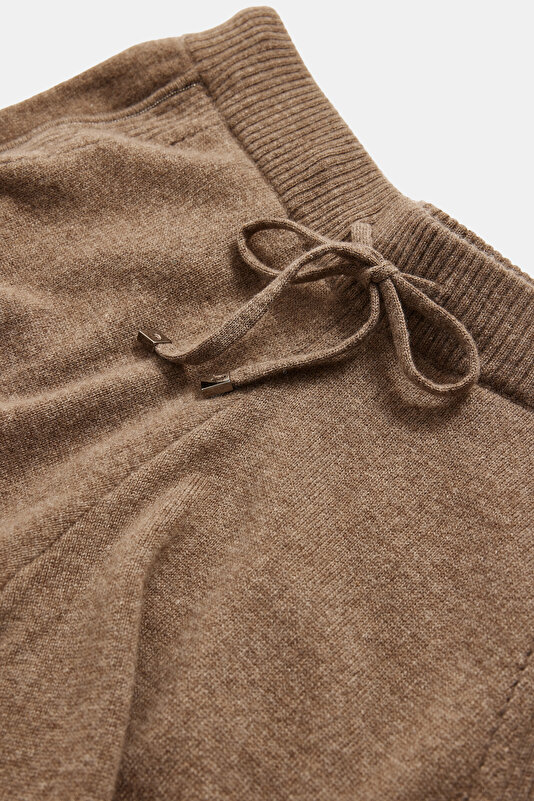PANTOLON 4