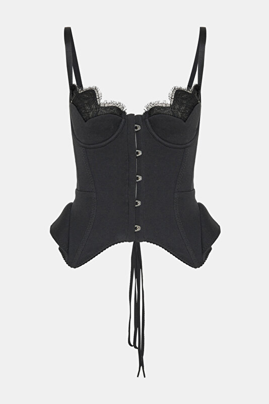 BUSTIER