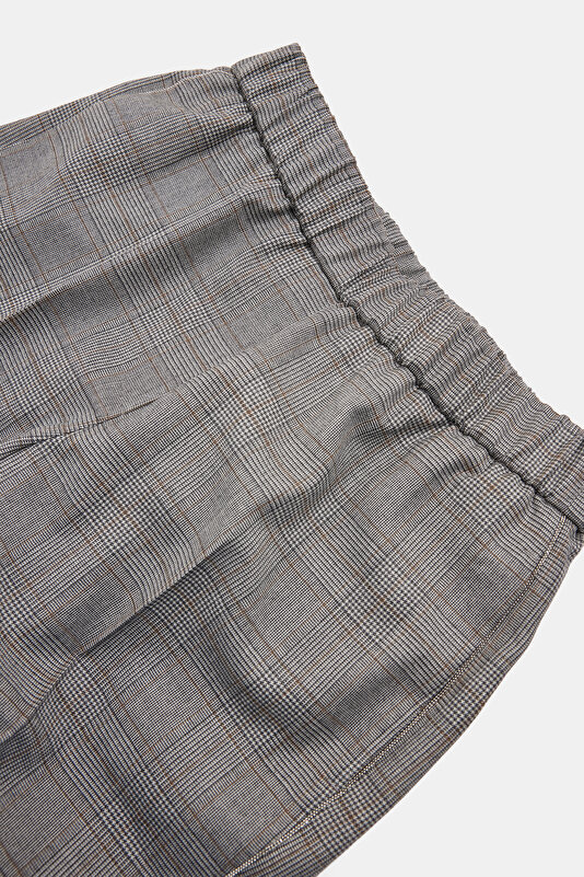 GRİ EKOSE DAR PAÇA PANTOLON 4