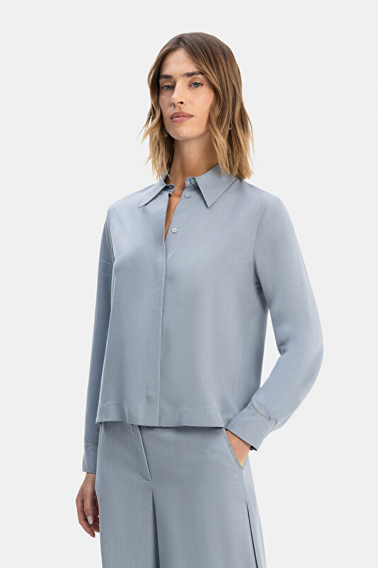 BLUE LONG SLEEVE SHIRT