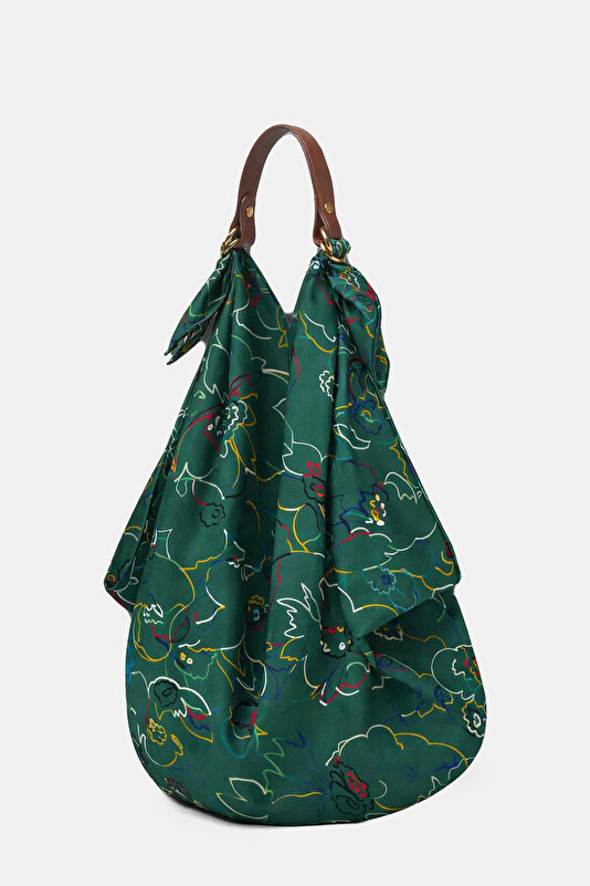 SCARF HANGER
