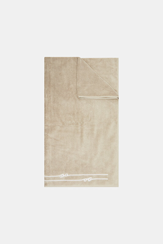 TOWEL 3