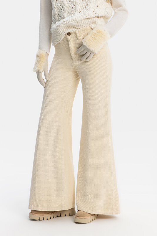 ECRU TEXTURED WIDE LEG TROUSERS 2