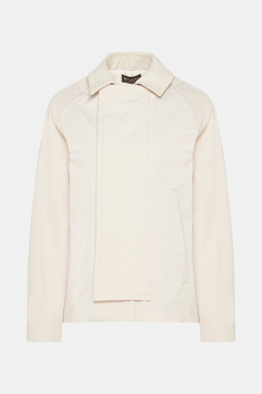 BEIGE COAT