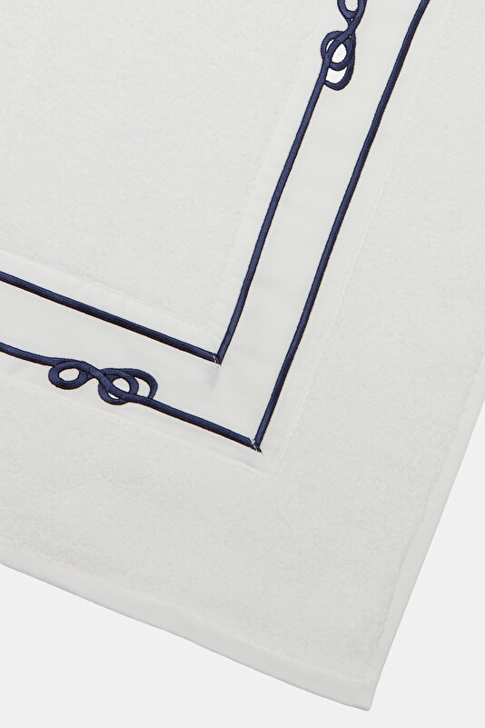 TOWEL 2
