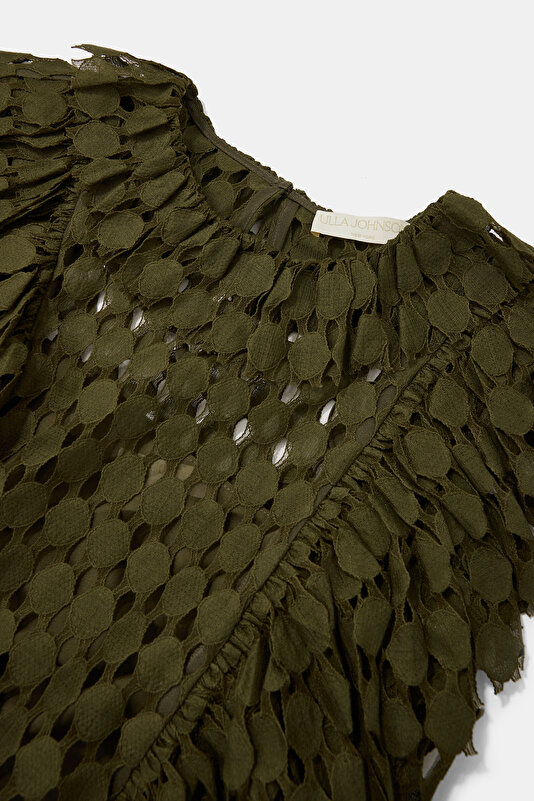 DARK GREEN LACY SLEEVELESS BLOUSE 3