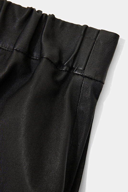 SİYAH STRAİGHT CUT PANTOLON 4