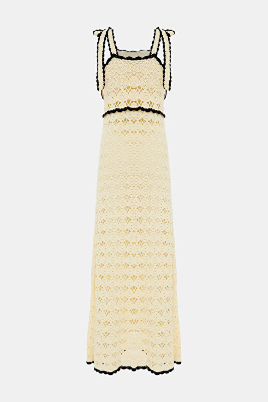 CREAM DRESS 2