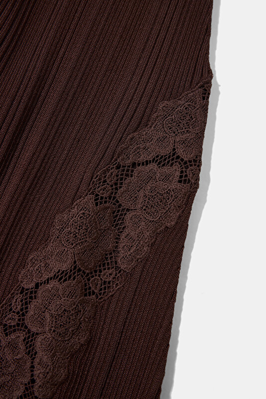 DRESS 4
