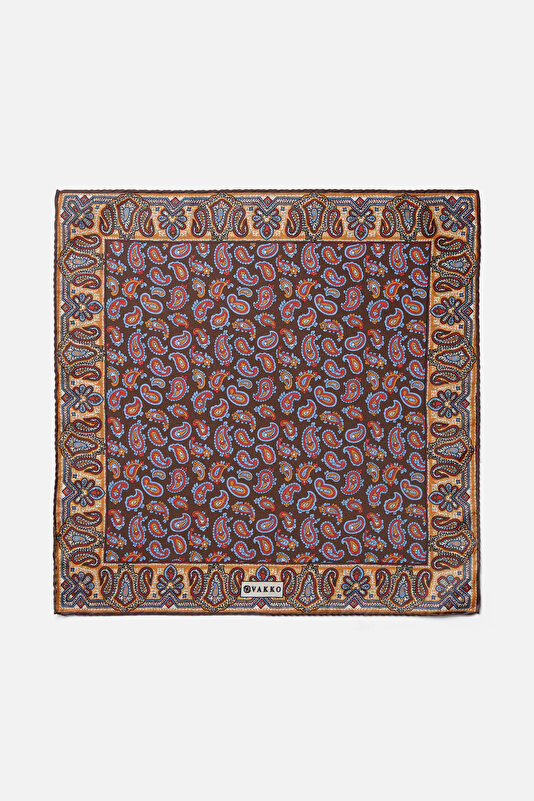 POCKET SQUARE