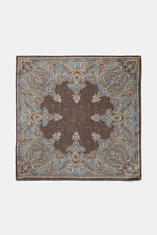 POCKET SQUARE