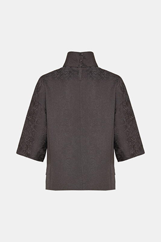 GREY UPRIGHT COLLAR 3/4 SLEEVES BLOUSE 2