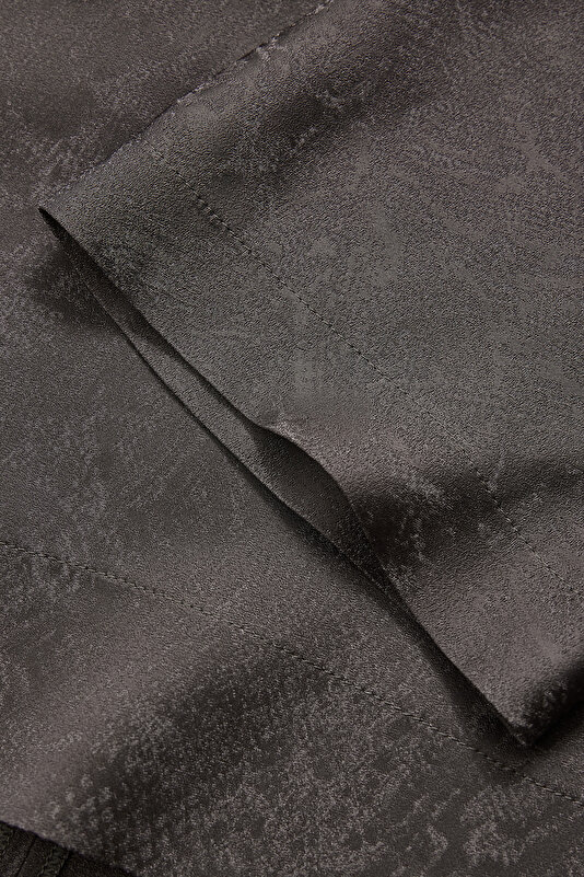 GREY UPRIGHT COLLAR 3/4 SLEEVES BLOUSE 4