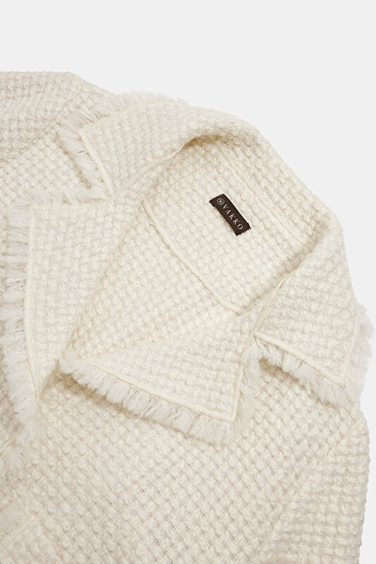 ECRU SURPLICE NECKLINE (CROSS-OVER NECKLINE) JACKET 3