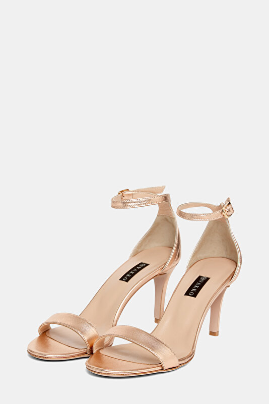 ROSE GOLD LEATHER SHOE 2