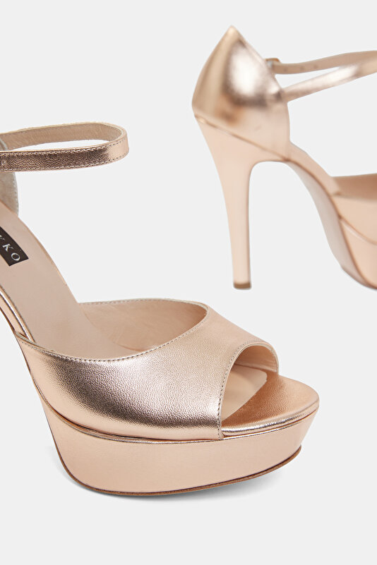 ROSE GOLD LEATHER SHOE 4