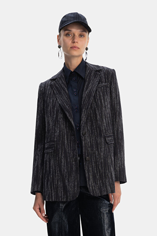 NAVY BLUE LONG SLEEVE JACKET