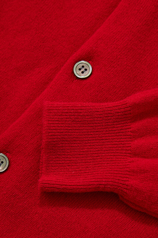 KIRMIZI HIRKA 4