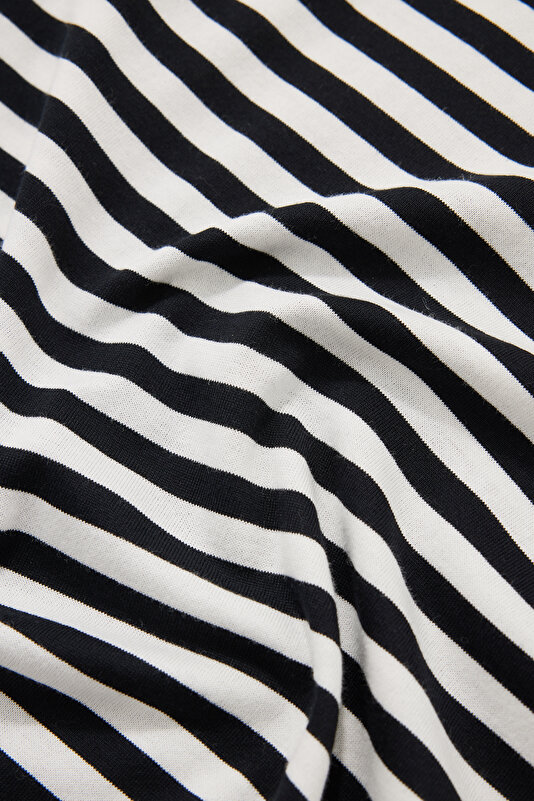 WHİTE STRİPED JERSEY 4
