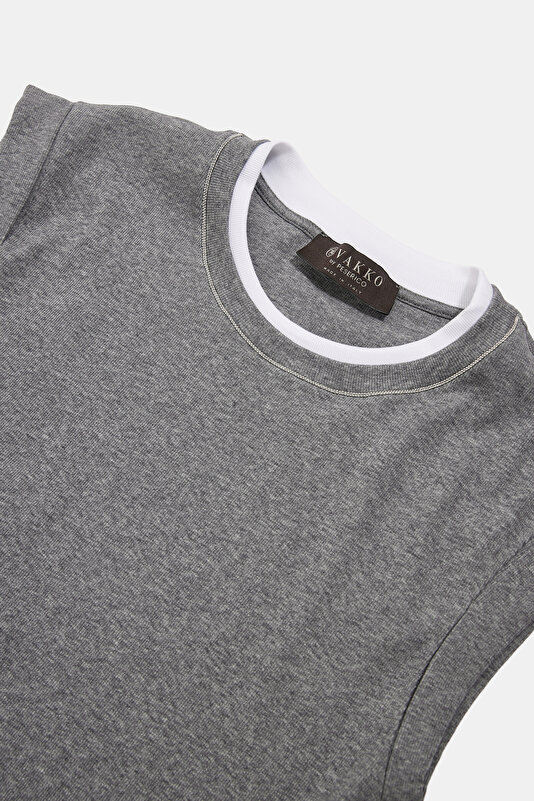 GRİ O YAKA KOLSUZ T-SHİRT 3