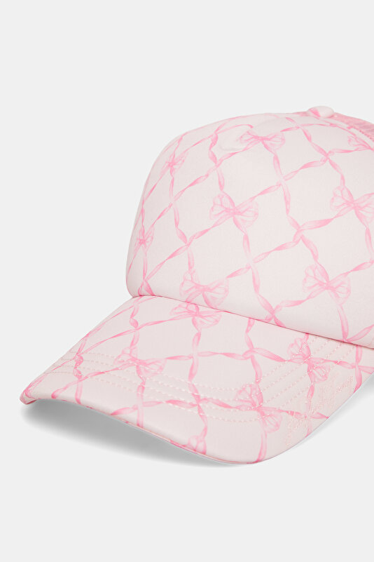 PEMBE ŞAPKA 3