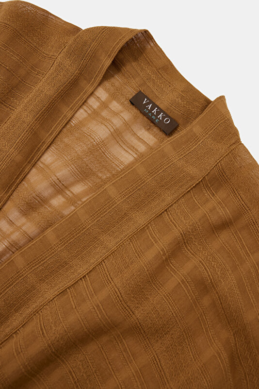 BROWN KIMONO 3
