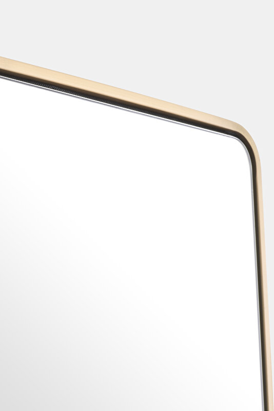 MIRROR 4