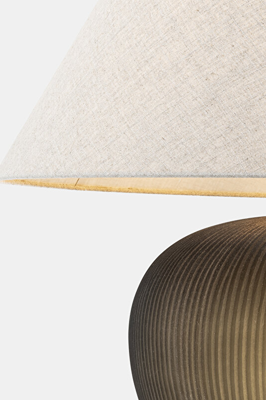 TABLE LAMP 3