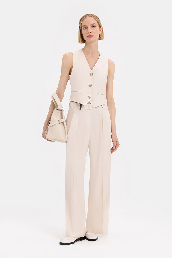 BEIGE WIDE LEG TROUSERS