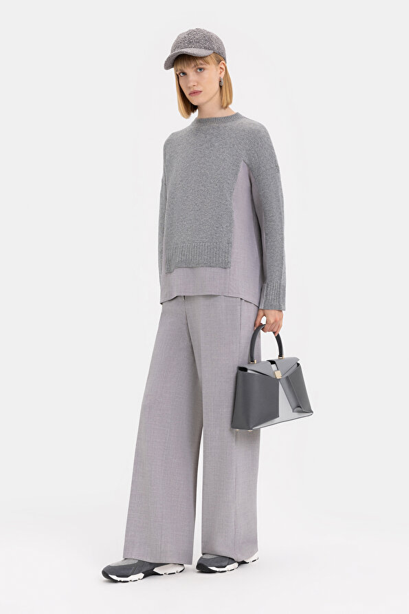 GREY STRAIGHT CUT TROUSERS