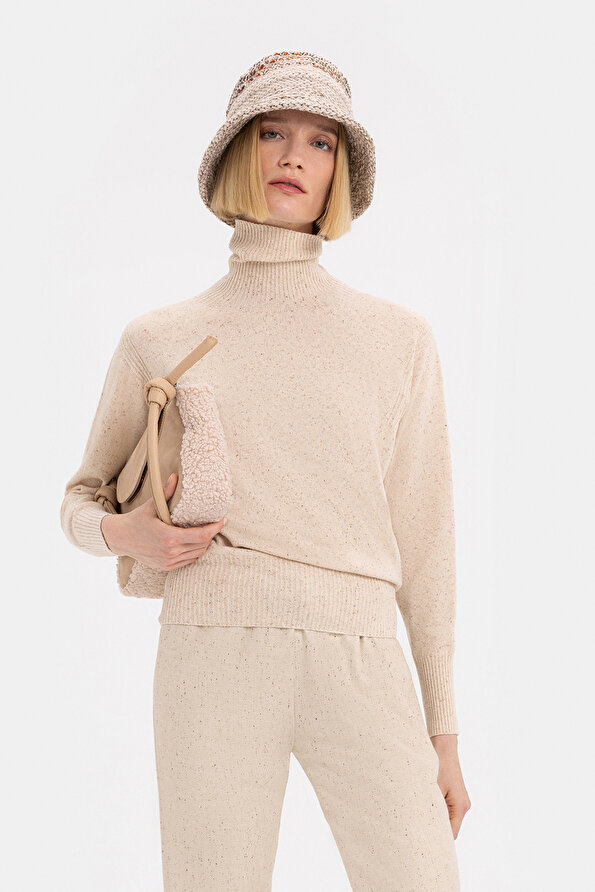 BEIGE TRICOT