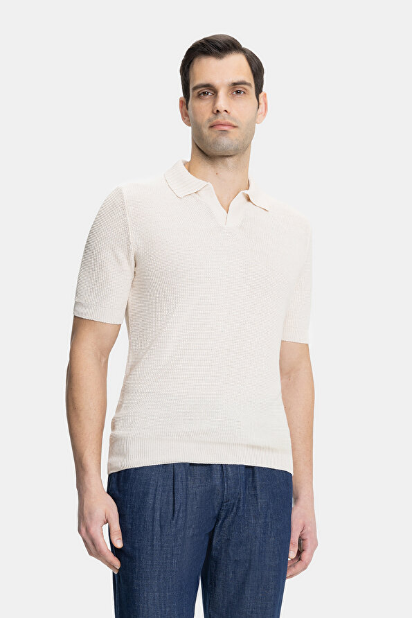 ECRU POLO NECK SHORT SLEEVE TSHIRT