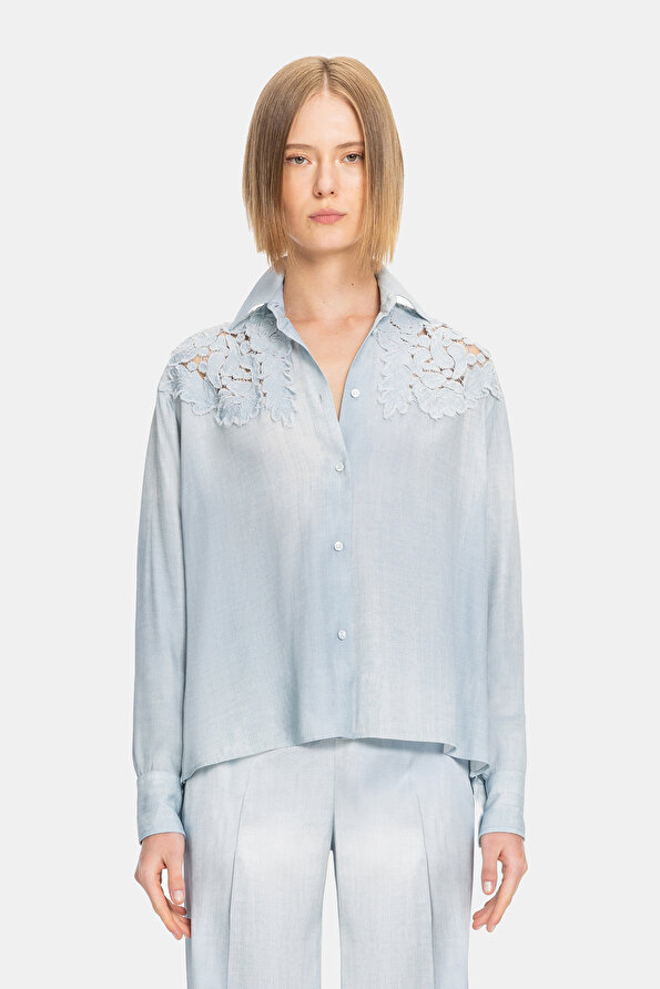 LIGHT BLUE LONG SLEEVE SHIRT