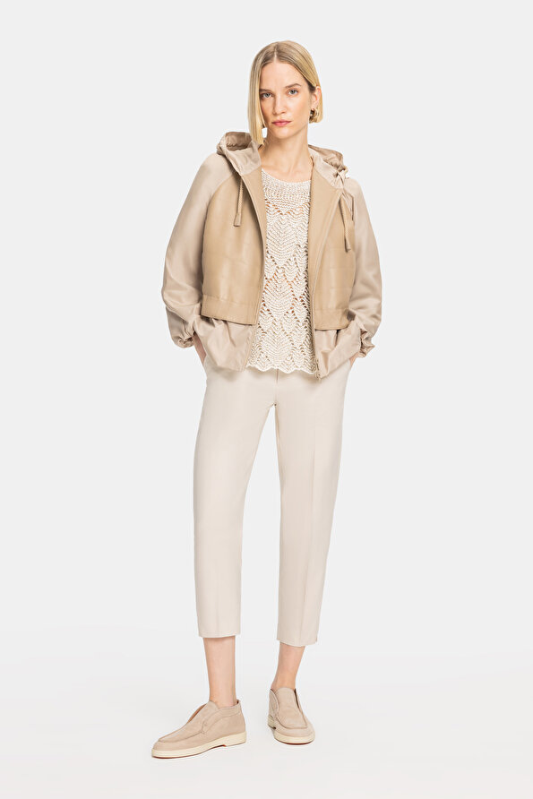 BEIGE SKINNY LEG TROUSERS