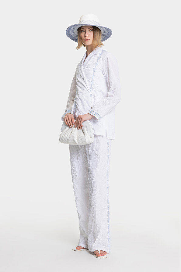 WHITE STRAIGHT CUT TROUSERS