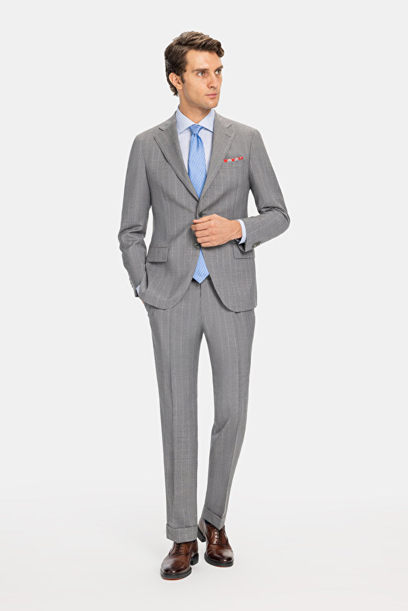 GREY WOOL SUIT