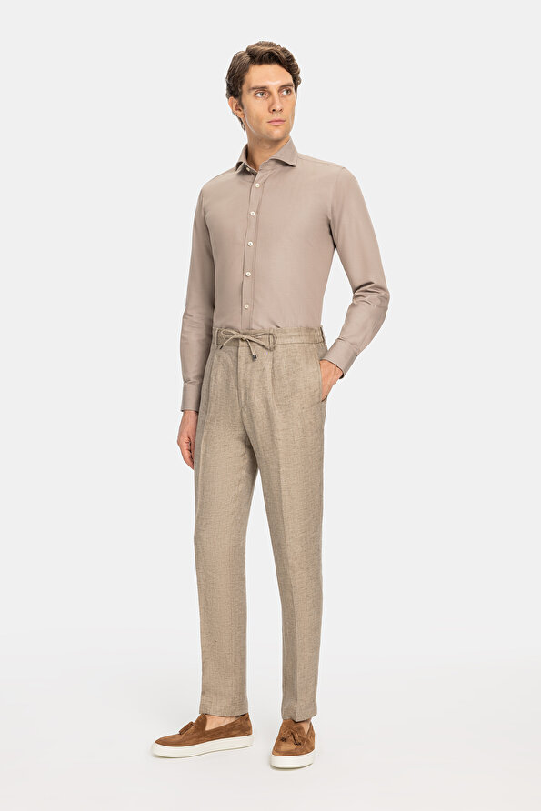 BEIGE TROUSERS