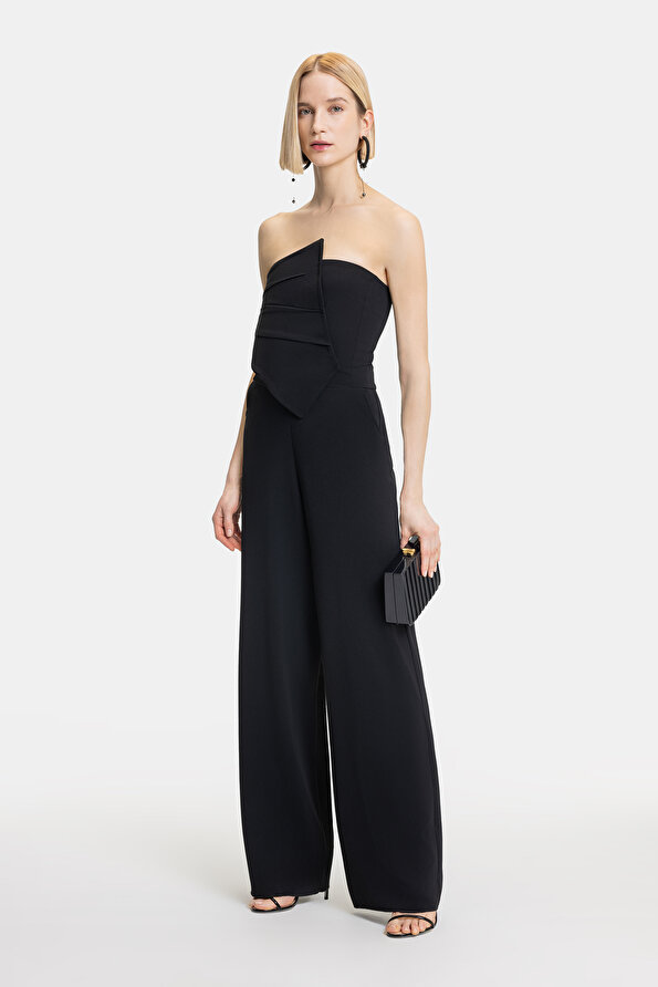 BLACK STRAPLESS SLEEVELESS JUMPSUIT