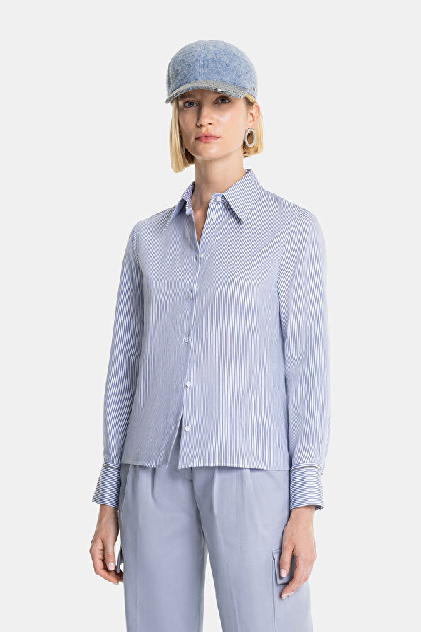 NAVY BLUE LONG SLEEVE SHIRT