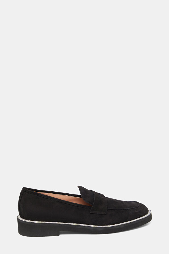 BLACK SUEDE SHOE
